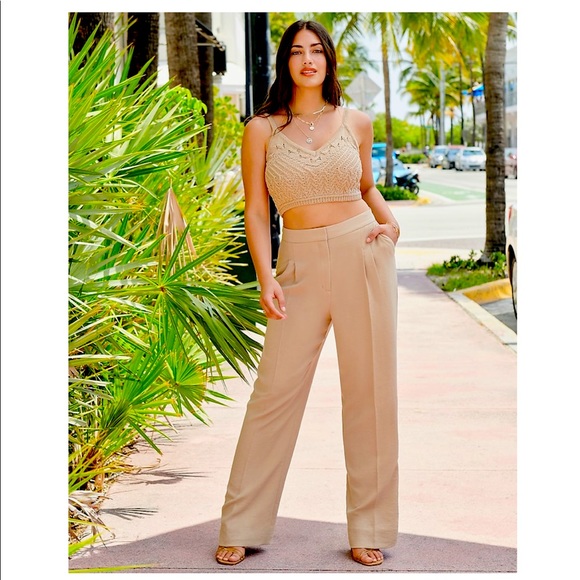 NWT Express Crochet Knit Cropped Sweater Cami - Picture 1 of 7